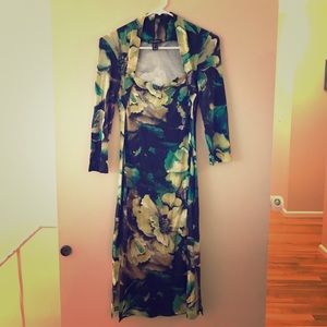 Dress by Cartise. Form fitting.